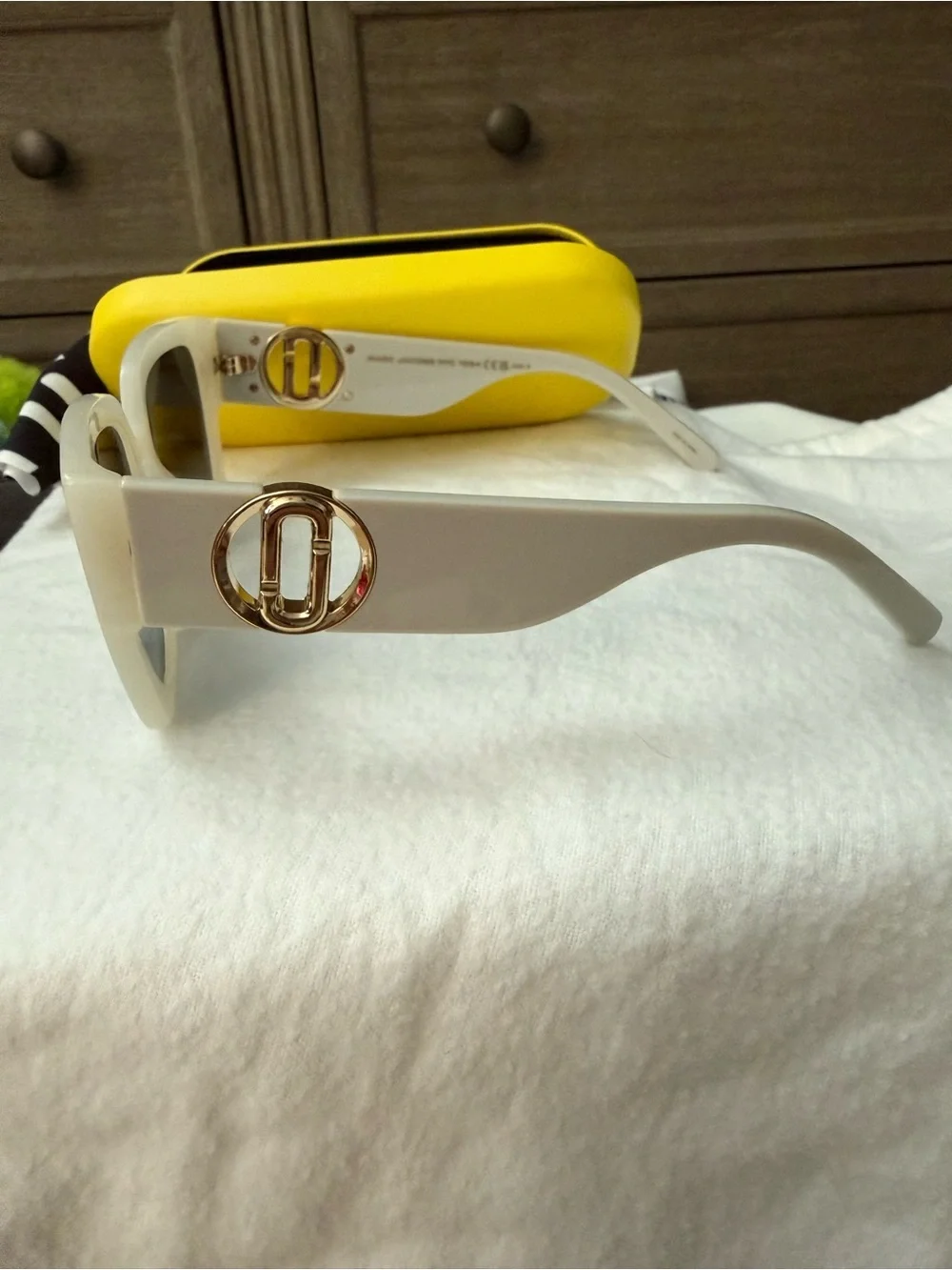 Marc Jacobs White Square Frame Sunglasses with Dark Lenses